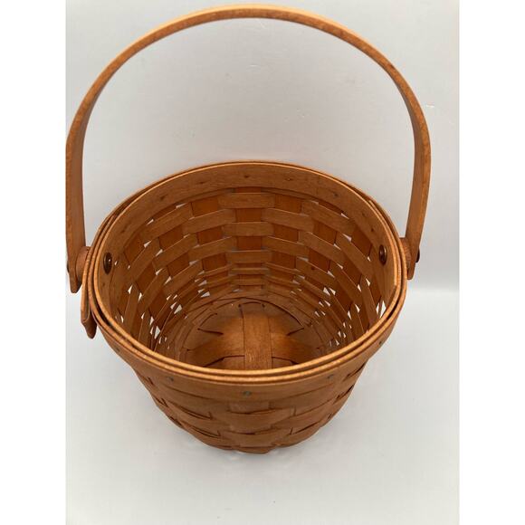 Longaberger 1991 Swinging Handle Round Basket 9" High with Handle 6.5" Wide - Picture 3 of 9